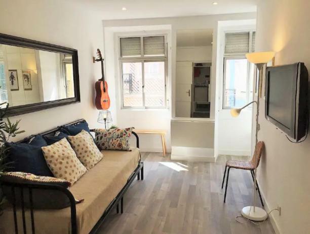 Apartament Cozy And Beautiful Flat In Great Location! Lizbona Zewnętrze zdjęcie