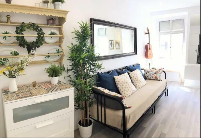 Apartament Cozy And Beautiful Flat In Great Location! Lizbona Zewnętrze zdjęcie